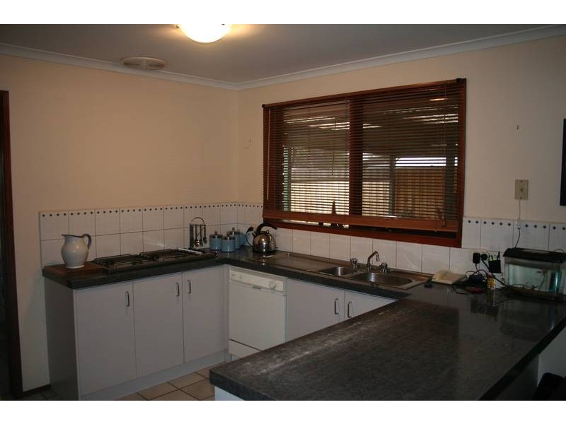 52 Simon Drive, Pakenham VIC 3810