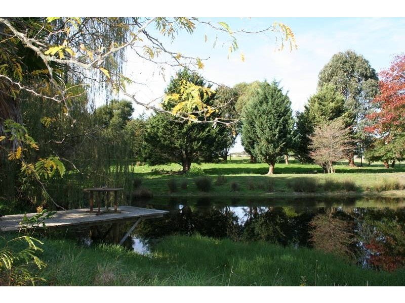 260 Tynong North Road, Tynong North VIC 3813