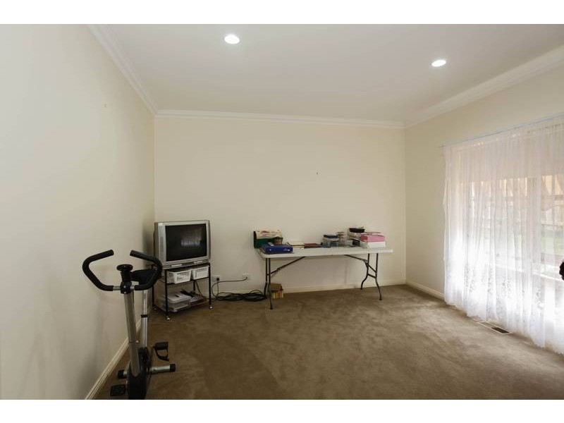 63 Hope Street, Bunyip VIC 3815