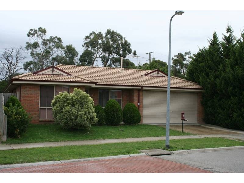 31 Maria Cresent, Pakenham VIC 3810