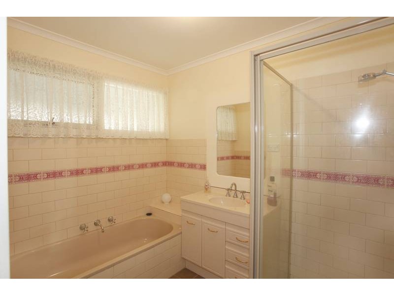 37 Mulcare St, Nar Nar Goon VIC 3812