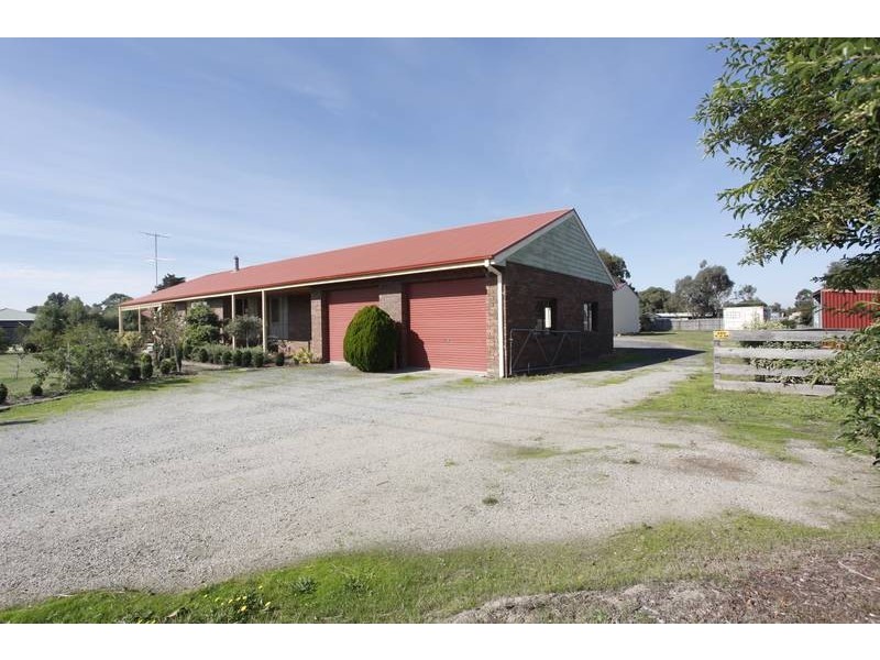 37 Mulcare St, Nar Nar Goon VIC 3812