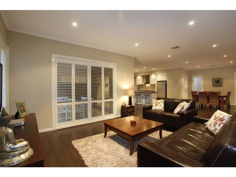 53 Jefferson Road, Garfield VIC 3814