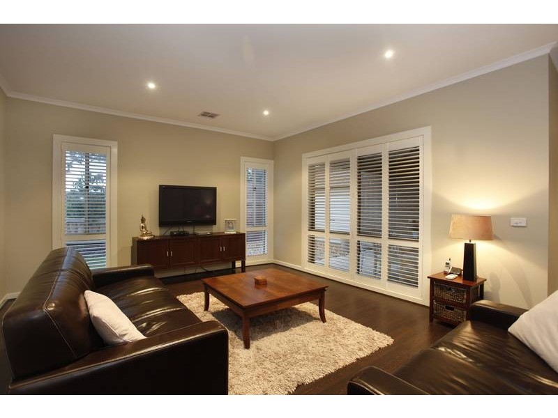 53 Jefferson Road, Garfield VIC 3814