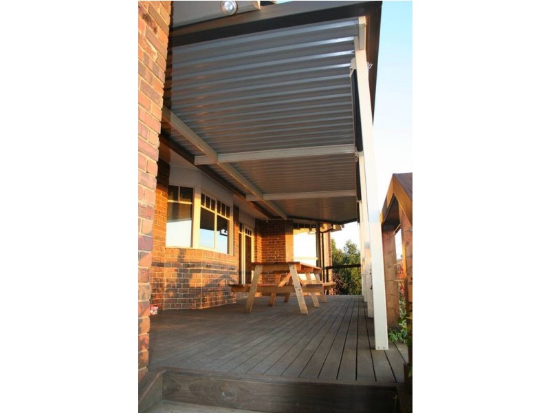 53 Highland Drive, Pakenham VIC 3810