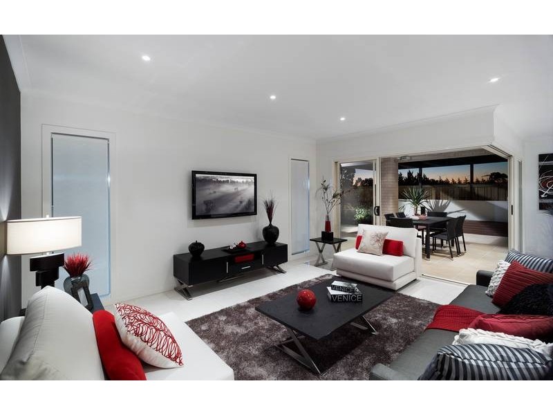 27 Kooyong Close, Officer VIC 3809