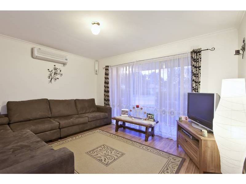 46 Simon Drive, Pakenham VIC 3810
