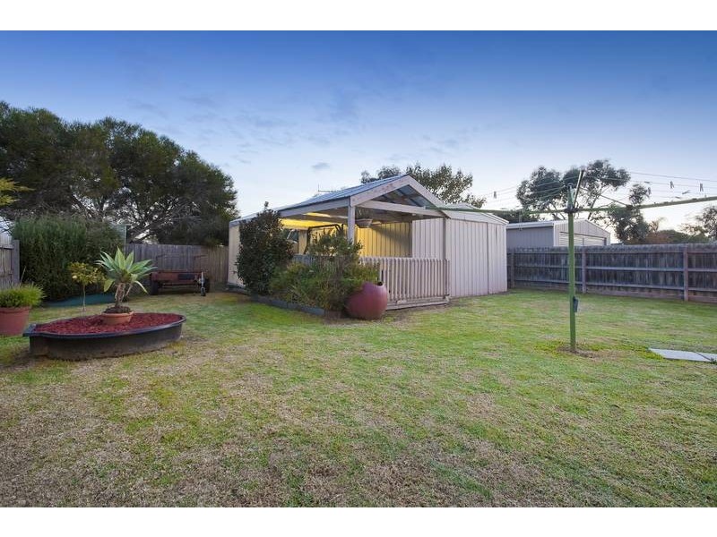 46 Simon Drive, Pakenham VIC 3810