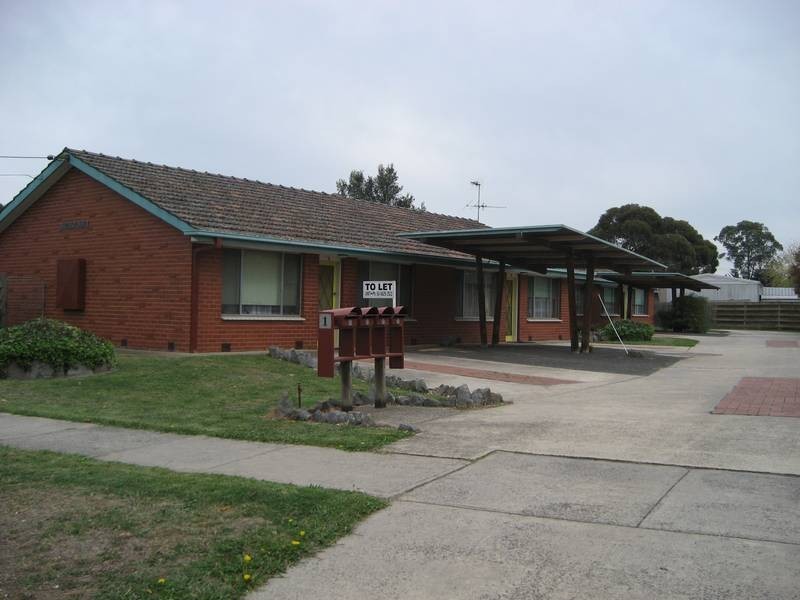 3/1 Charles Street, Pakenham VIC 3810