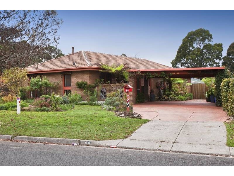 44 James Street, Pakenham VIC 3810