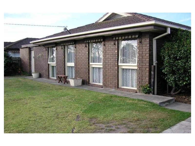 25 Sybella Avenue, Koo Wee Rup VIC 3981