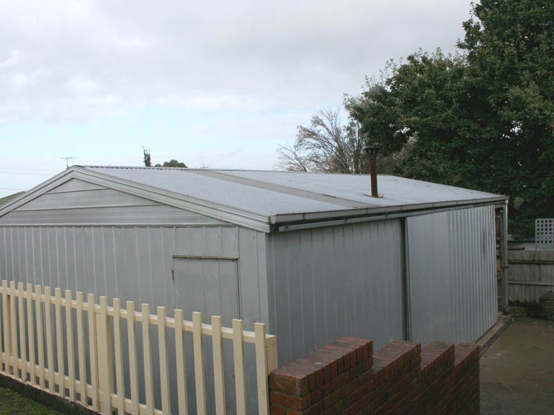 12 Andrew Court, Pakenham VIC 3810