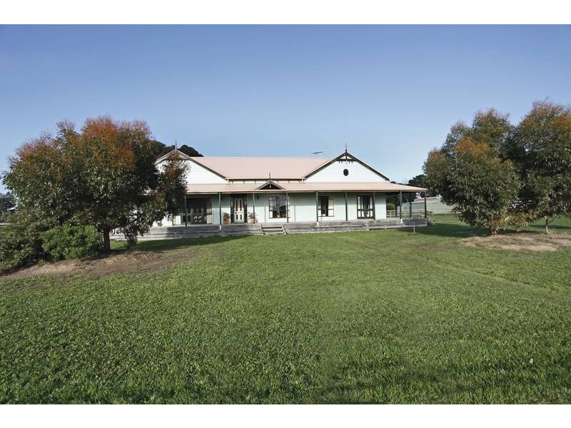 15 Latta Road, Nar Nar Goon VIC 3812