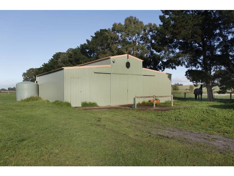 15 Latta Road, Nar Nar Goon VIC 3812