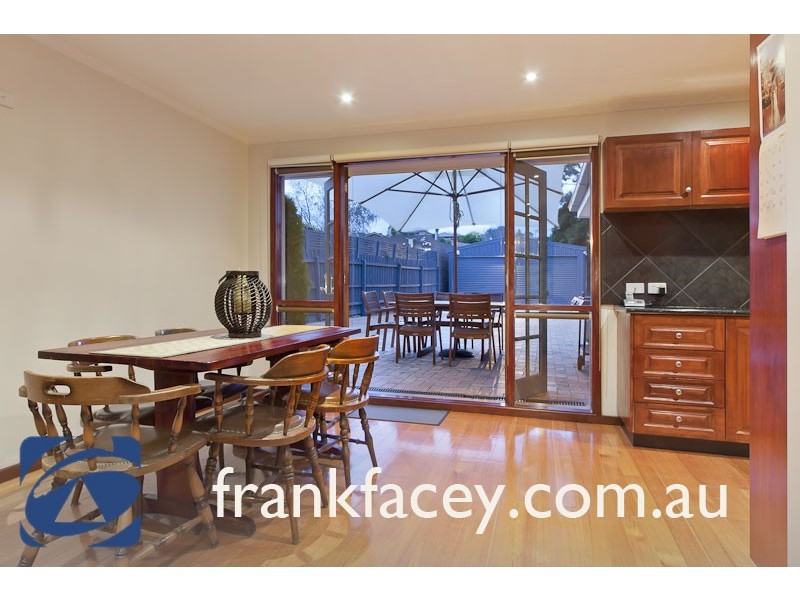 2 Finch Court, Pakenham VIC 3810