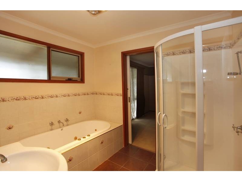 8. Latta Road, Nar Nar Goon VIC 3812