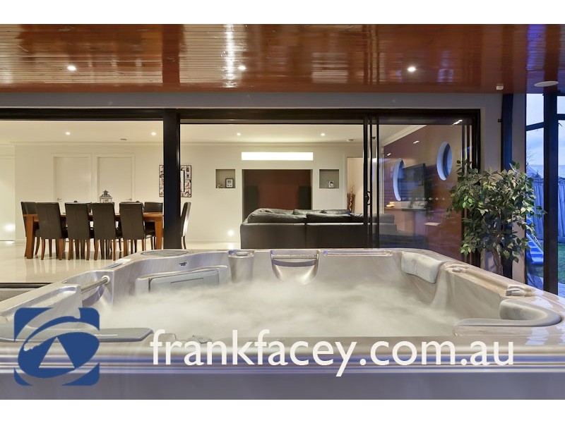 59 Storey Drive, Pakenham VIC 3810