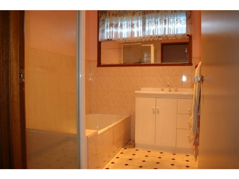 7 Home Road, Nar Nar Goon VIC 3812