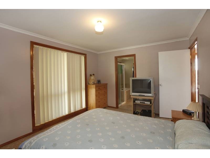 19/44 King Street, Pakenham VIC 3810