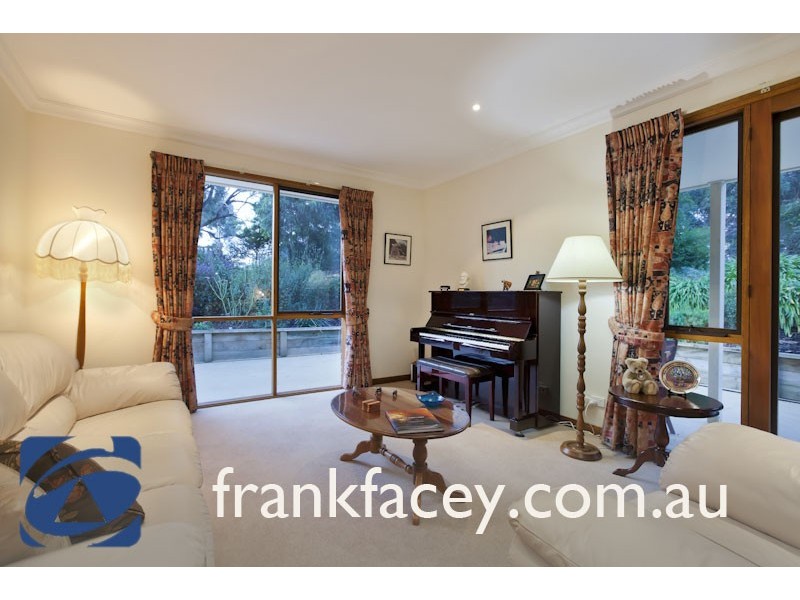 52 Mortimer Road, Maryknoll VIC 3812