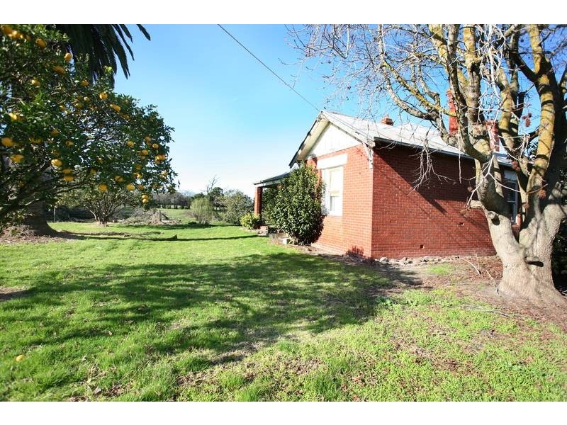 2130 Main Drain Road, Iona VIC 3815