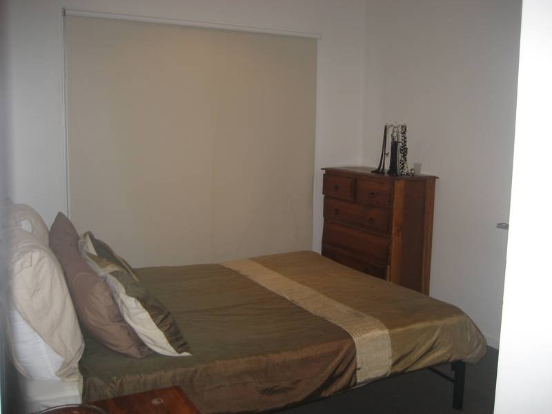 5/2 The Entrance, Pakenham VIC 3810