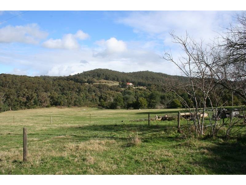 515 Garfield North Road, Garfield North VIC 3814