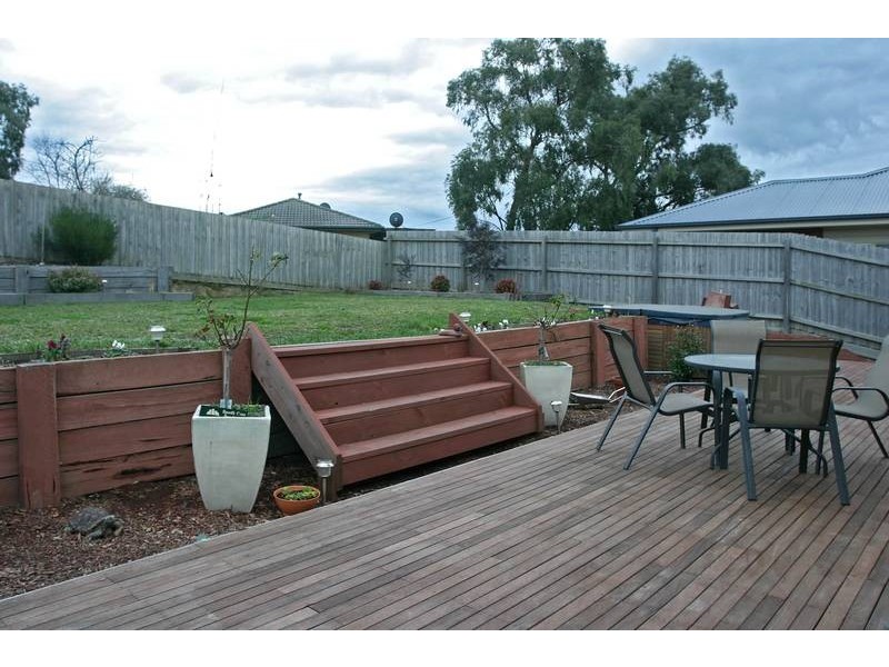 113 Eagle Drive, Pakenham VIC 3810