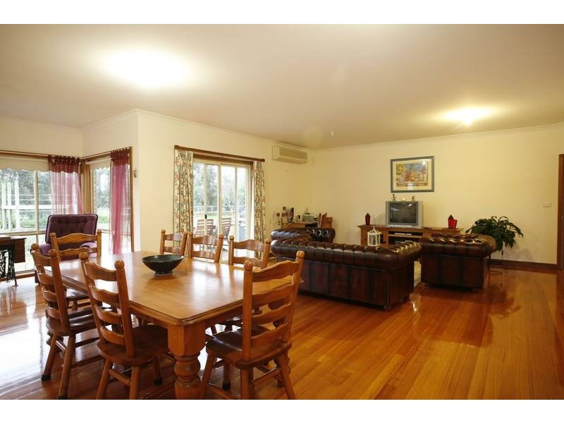 3 Fairway Court, Pakenham VIC 3810