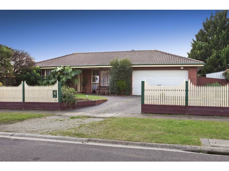 7 Marson Court, Pakenham VIC 3810