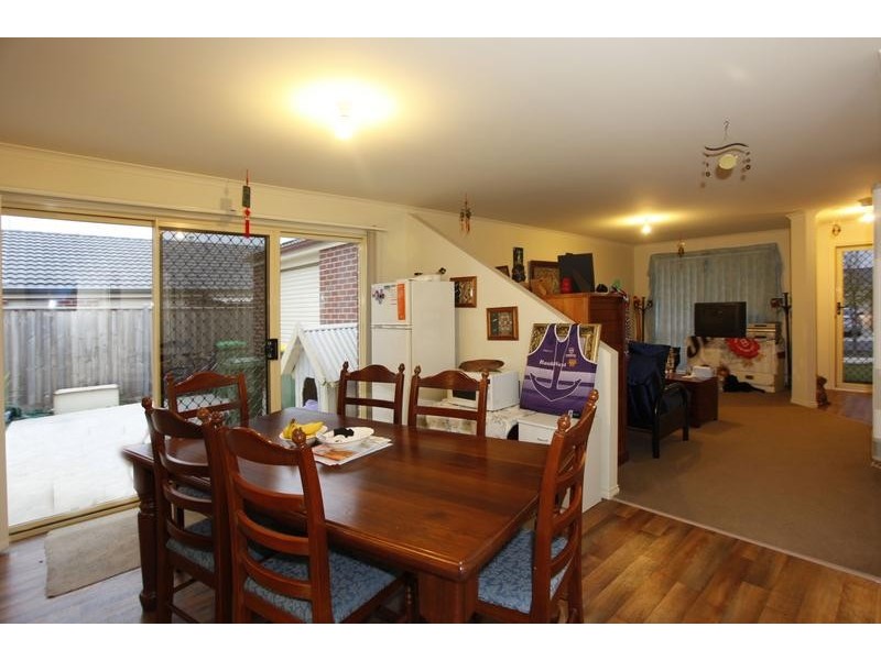 6 Tipperary Circuit, Pakenham VIC 3810