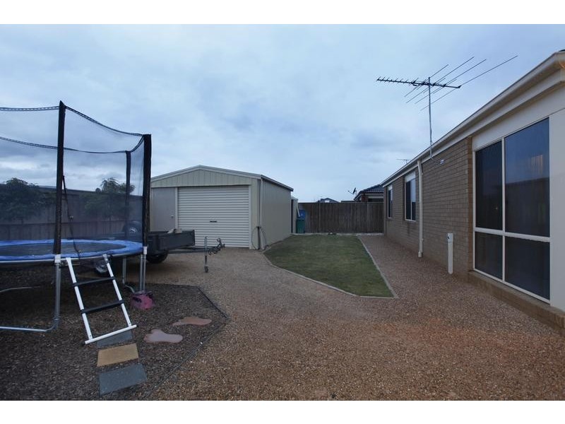 22 Gallery Way, Pakenham VIC 3810