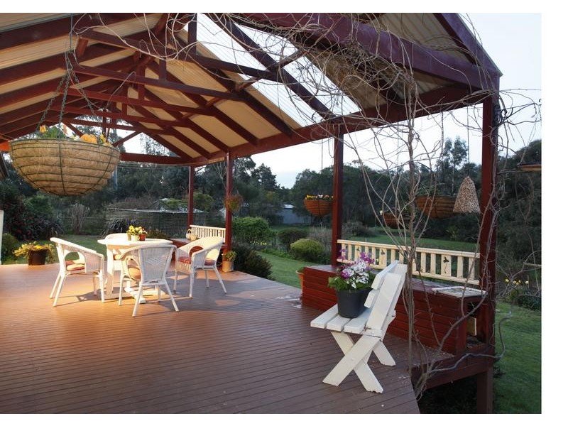 100 Yarabubba Road, Nar Nar Goon North VIC 3812