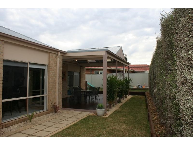 3 Charlotte Pass, Pakenham VIC 3810