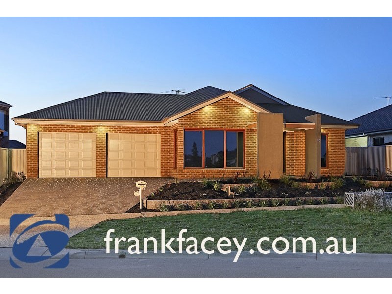 30 Clearwater Drive, Pakenham VIC 3810