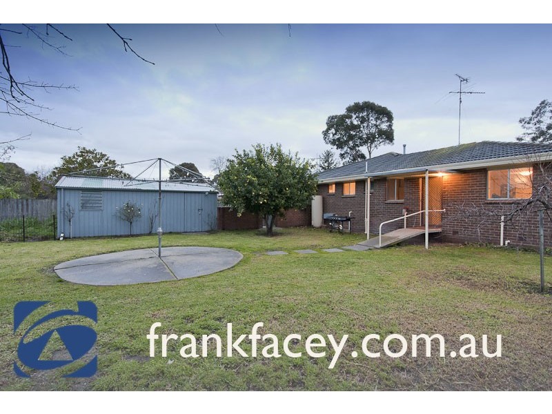 6 O’Shannessy Street, Pakenham VIC 3810