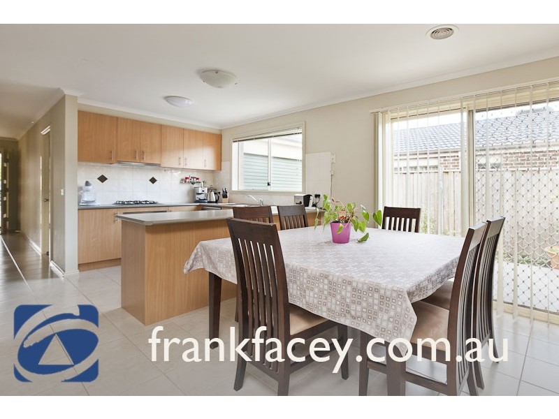 55 Tipperary Circuit, Pakenham VIC 3810