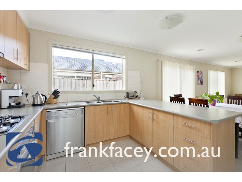 55 Tipperary Circuit, Pakenham VIC 3810