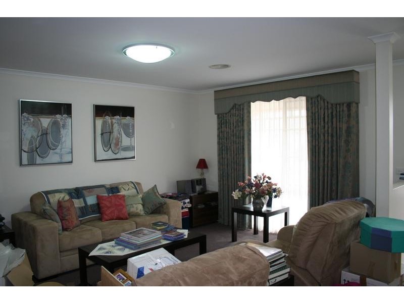 7 Grevillea Place, Pakenham VIC 3810