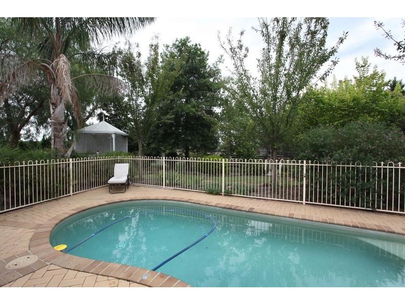 120 Sand Road, Longwarry VIC 3816