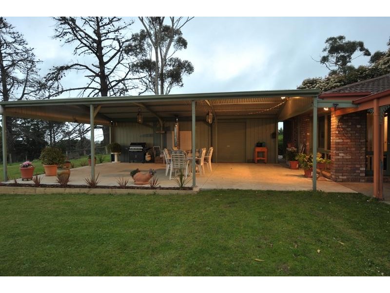 29 View Street, Tynong VIC 3813