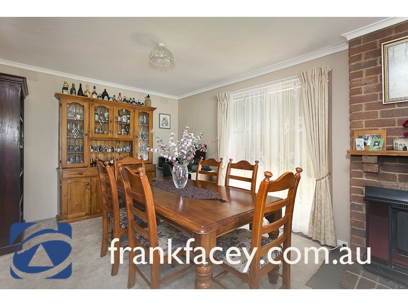 36A Pinehill Drive, Pakenham VIC 3810