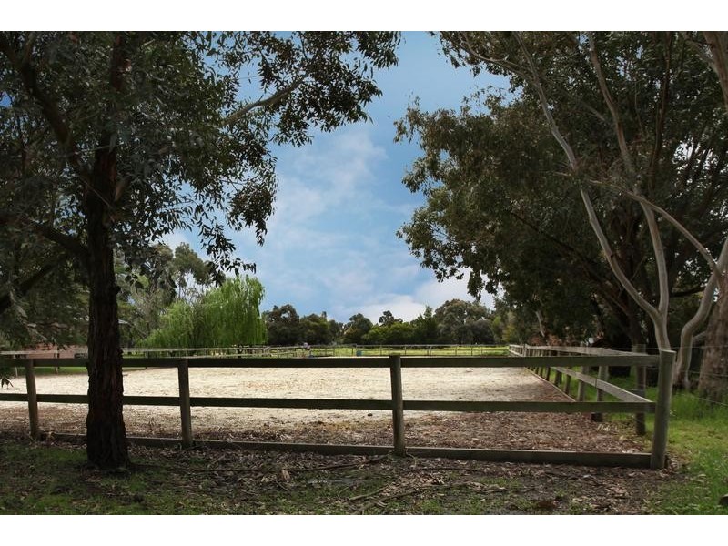 12 Latta Road, Nar Nar Goon VIC 3812