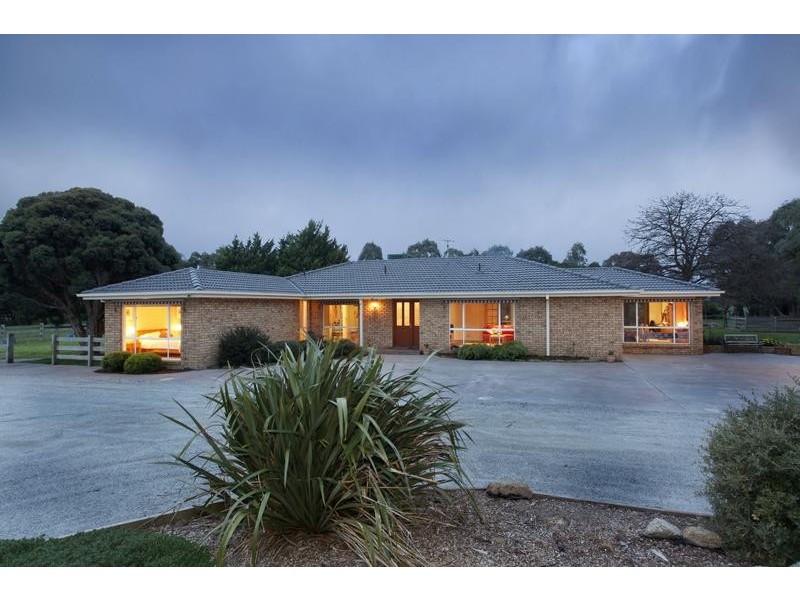 35 Corcoran Road, Bunyip VIC 3815