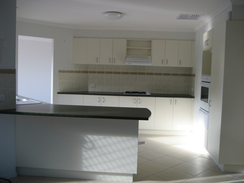 23 Hartsmere Drive, Berwick VIC 3806