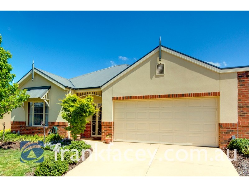 9/1 Malouf Court, Pakenham VIC 3810