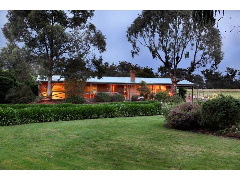 104 Wattletree Road, Bunyip VIC 3815