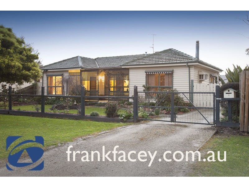 1 Thomas Street, Pakenham VIC 3810