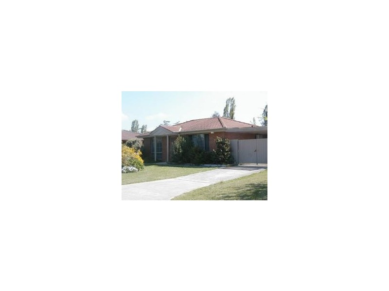 13 Kara Court, Pakenham VIC 3810