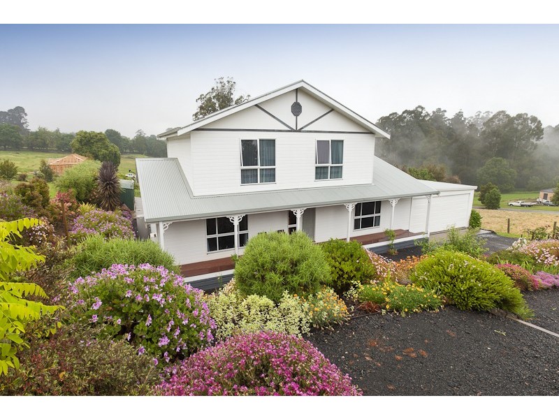 6 Don Phillip Court, Gembrook VIC 3783